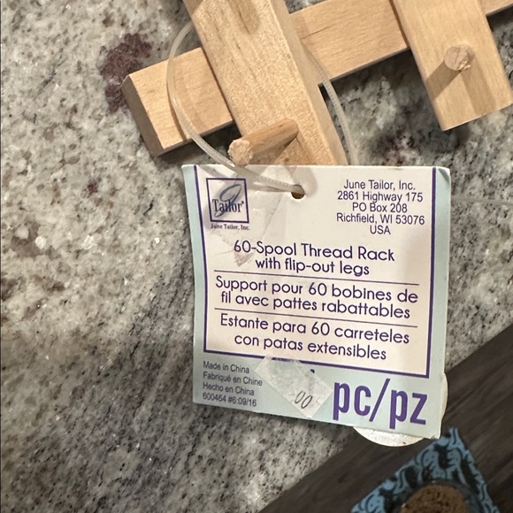 Wooden Thread Rack Sewing - Picture 2 of 3